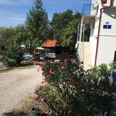Apartmani Niessner Malinska Exterior photo
