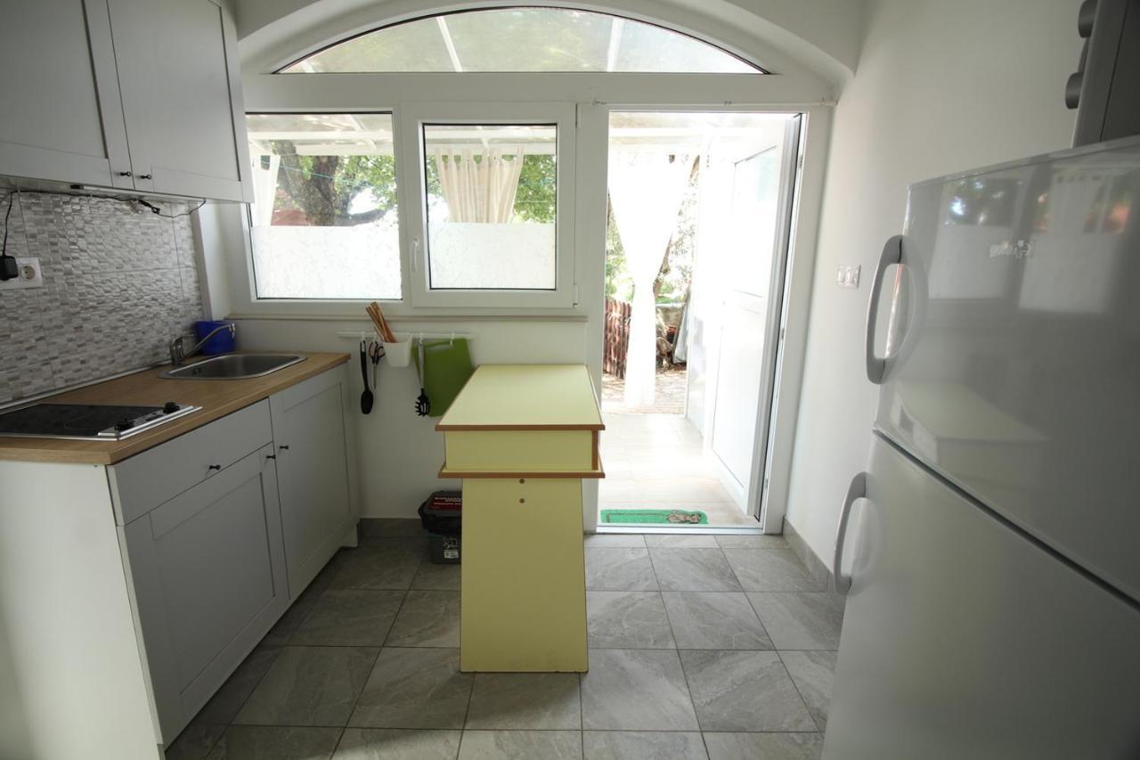 Apartmani Niessner Malinska Exterior photo