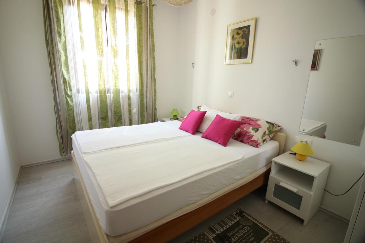 Apartmani Niessner Malinska Exterior photo